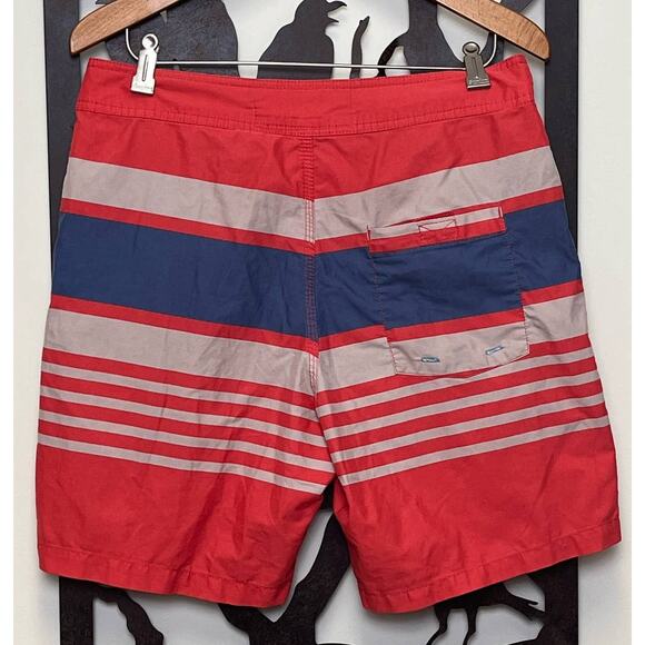 Modern Amusement Striped Board Shorts Size 32 Men Swim Suit - Picture 2 of 9